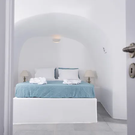 Horizon Aeifos 4* Oia (Santorini)