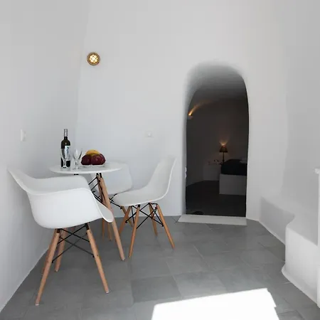 شقة فندقية Horizon Aeifos 4*