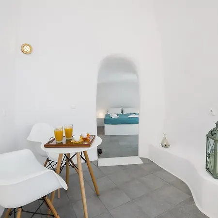 Horizon Aeifos 2* Oia