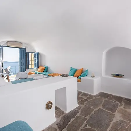 Horizon Aeifos Oia