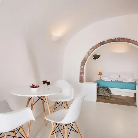 شقة فندقية Horizon Aeifos 4*